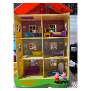 Large Peppa pig house